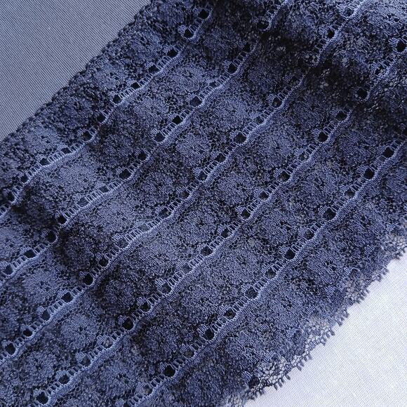 VTG Antron III Nylon Skirt Slip with Lace Hem size 26 W - 28 W elastic waist blk - Picture 4 of 8